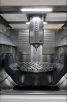 Centre d'usinage vertical CNC 5 axes de haute précision, centre d'usinage à portique pour l'usinage d'implants médicaux