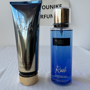 โลชั่นทาผิว VS <span class=keywords><strong>RUSH</strong></span> 236 มล. และสเปรย์น้ำหอม 250 มล. วิคตอเรีย ซีเคร็ท ของแท้ น้ำหอมสำหรับผู้หญิง มีจำหน่าย - Product Image 1