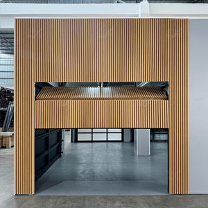 <span class=keywords><strong>Porte</strong></span> <span class=keywords><strong>de</strong></span> <span class=keywords><strong>garage</strong></span> <span class=keywords><strong>sectionnelle</strong></span> sur mesure <span class=keywords><strong>de</strong></span> luxe australienne, à montage encastré, aspect bois, pour grande maison - Product Image 3