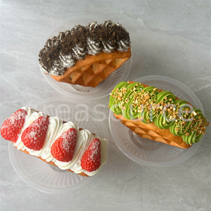 Waffle belga cremoso de fresa y pistacho, modelo DIY, chocolate, nuez de pecana, decoración para desayuno, crema batida, glaseado fresco, exhibición, juguete ASMR, imitación - Product Image 3