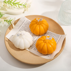 Velas Aromáticas con Aroma a Calabaza Angju 0.15kg, Aromaterapia con Aire Fresco, Regalo Decorativo para Halloween y Cumpleaños - Product Image 1