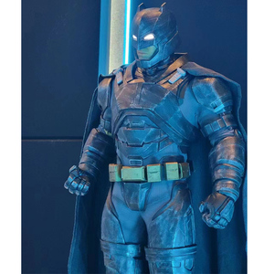 Escultura de Fibra de Vidrio de Batman de <span class=keywords><strong>DC</strong></span> Comics, Tamaño Grande Personalizado, Figura de Acción de Superhéroe, Batman Blindado, Escala 1/2 - Product Image 5