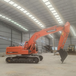 Excavatrice d'occasion de 22 tonnes de fabrication coréenne, Doosan DX225LC-9S, Doosan DX225 d'occasion, grande taille pour travaux miniers - Product Image 5