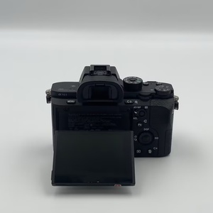 กล้องมิเรอร์เลส <span class=keywords><strong>Sony</strong></span> A7S <span class=keywords><strong>II</strong></span> มือสอง ระดับมืออาชีพ ถ่ายวิดีโอ 4K สภาพ A+ ไม่มีรอยขีดข่วน ความละเอียด 12MP ช่องใส่การ์ด SD รับประกัน 1 ปี - Product Image 2