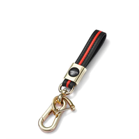 Porte-clés de voiture en cuir bicolore avec accastillage couleur canon de fusil, crochet détachable, accessoires de voiture personnalisés, cadeau pour les passionnés de voitures