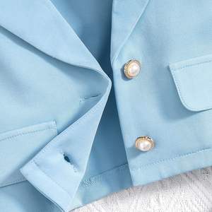 Gran oferta 2024, traje para niñas, nueva <span class=keywords><strong>ropa</strong></span> para niños, chaqueta informal de manga larga + <span class=keywords><strong>ropa</strong></span> interior con tirantes de flores + Pantalones cortos, traje de tres piezas - Product Image 5