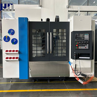 Centre d'usinage vertical CNC VMC855 pour le fraisage de pièces métalliques de précision