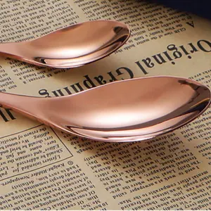 <span class=keywords><strong>KAYA</strong></span> Ensemble de couverts modernes de luxe en acier inoxydable argenterie comprenant une cuillère à dîner dorée pour fêtes et mariages en métal - Product Image 5