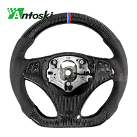 Volant personnalisé en fibre de carbone avec poignées en microfibre pour BMW E82 E88 E90 E91 E92 330i 335i 135i 128i M3 320d 2026-2013