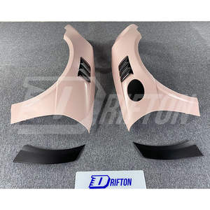 Aile avant de style TopCar pour Porsche 911 992, ailes en fibre de carbone sèche - Product Image 4