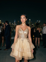 Robe de bal à sequins pour femme, robe de soirée en tulle sans manches, col en V personnalisé, appliques en dentelle, robe de soirée de luxe 2026