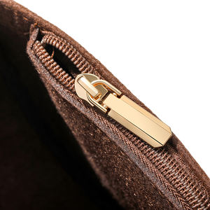 กระเป๋าจัดระเบียบแบบสั่งทำเป็นมิตรกับสิ่งแวดล้อม ทำจากผ้าสักหลาด ใช้ได้กับกระเป๋าถือ  พร้อมช่องเก็บของด้านใน - Product Image 4