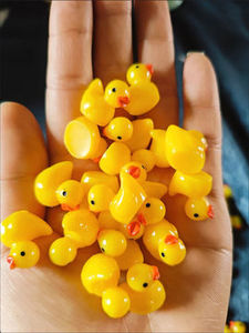 Accessoires de bijouterie en résine de canard de couleur unie, matériaux faits à la main, mini décorations de bureau mignonnes en forme de canard - Product Image 5