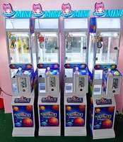 Banana Land Animation Mini Machine à griffes, jeu d'adresse à monnayeur, avec petits jouets, prix d'arcade, poupées et bonbons