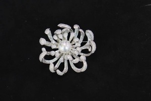 Broche en argent sterling avec fleur de bourgeon blanche perlée et zircon pour femmes et hommes, cadeau de mariage, de fiançailles ou de fête - Product Image 3