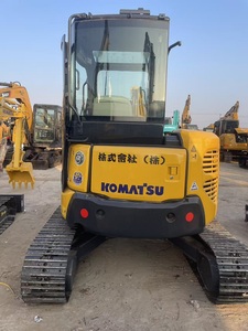 Mini-excavatrice sur chenilles Komatsu PC40 d'occasion, presque neuve, d'origine japonaise, 4 tonnes, avec certificat EPA et CE, à vendre - Product Image 4