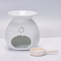 Brûleur à huile essentielle en céramique Aroma Wax Melt Burner Essential Oil Aromatherapy Diffuser Candle Tealight Holder for Home Christmas