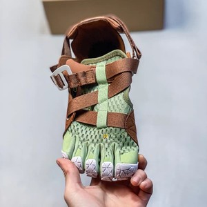 Chaussures de fitness Fivefingers en mesh unisexes avec semelle extérieure en caoutchouc et semelle intermédiaire en EVA pour l'été et l'entraînement de yoga - Product Image 3