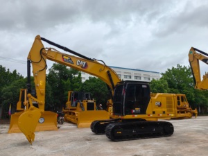 รถขุดตีนตะขาบ CAT 320GC 20 ตัน มือสอง พร้อมเครื่องยนต์ C4.4 ของแท้ ชั่วโมงการทำงานต่ำ - Product Image 1