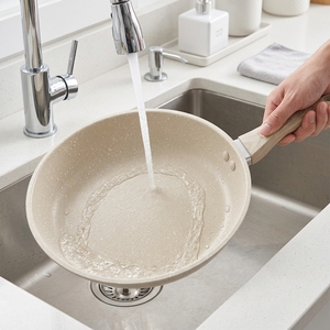 Poêle à frire antiadhésive en aluminium avec poignée en bakélite compatible cuisinière à <span class=keywords><strong>gaz</strong></span>, 20 cm, format compact, nettoyage facile - Product Image 3