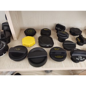 Kit de bouchons d'huile pour remplissage d'huile moteur de voiture, remplacement du réservoir de carburant, matériau ABS, 200 pièces, neuf avec joint, garantie d'un an - Product Image 2