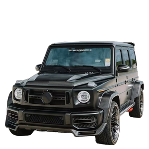 Комплект обвеса из карбона для Mercedes W464 G500 G63: Обновленный передний сплиттер, диффузор, спойлер и расширители колесных арок в стиле VOS - Product Image 1