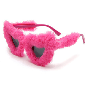 Nouvelles <span class=keywords><strong>Lunettes</strong></span> de Soleil Cœur Fourrées 2026 Tendance pour Femmes et Hommes – Protection UV400 pour Fêtes - Product Image 4