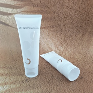 Hot Selling Eco-Friendly 100ml PE 2layers 5-layer <b>Plastic</b> Round Squeeze <b>Tube</b> With Flip Cap For Removal Cream Facial Cleanser - Product Image 6