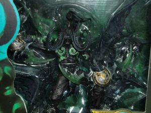 <span class=keywords><strong>WOW</strong></span> Ilidan Stormrage demone forma <span class=keywords><strong>Action</strong></span> <span class=keywords><strong>Figure</strong></span> giocattoli in vinile statuetta bambola da collezione modello regalo - Product Image 3