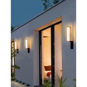 Lámpara de Pared Exterior Impermeable, Moderna y Minimalista, para Jardín, Patio o Villa, Modelo 9008 - Product Image 3