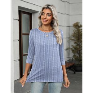 Chemisier décontracté à carreaux pour femme, manches 3/4, col rond, en popeline respirante, idéal pour le bureau ou comme t-shirt basique - Product Image 3