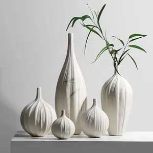 Minimalist ische weiße Keramik matte Vase Keramik vase Hydro po nische Pflanze getrocknete Blumen Home Tisch dekoration