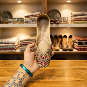 Zapatos Planos de Cuero Genuino para Niñas, Bordado Personalizado, Hechos a Mano, Cómodos, a la Moda, Impermeables, para Fiestas, Diseño Moderno BS - Product Image 1
