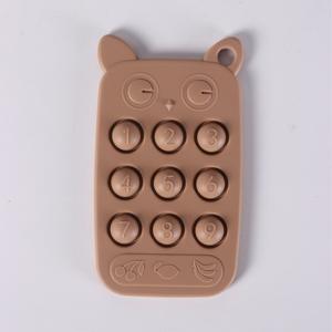 Bouton téléphone portable Silicone anneau de <span class=keywords><strong>dentition</strong></span> pour bébés peluche pour moudre confortablement les dents et mâcher de la gomme pour les petits mois - Product Image 5