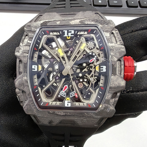 Orologio <span class=keywords><strong>di</strong></span> Lusso <span class=keywords><strong>da</strong></span> <span class=keywords><strong>Uomo</strong></span> con Tourbillon Premium, Design Traforato, Alta Qualità in Fibra <span class=keywords><strong>di</strong></span> Carbonio, Marca <span class=keywords><strong>di</strong></span> Moda 35-03 - Product Image 1