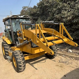 Performances optimales, prix bas, certifié EPA et CE, chargeuse-pelleteuse d'occasion CAT 420F, moteur d'origine, faible nombre d'heures de fonctionnement - Product Image 2
