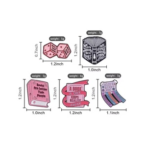 Al por mayor: Broches <span class=keywords><strong>de</strong></span> metal para libros, creativos, únicos, rosas, esmaltados, estilo caricatura, bonitos, accesorio metálico para libros, insignia. - Product Image 5