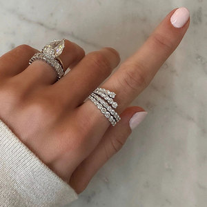 Anello a Onda Impilabile per Donne, Gioiello da Dito Romantico e alla Moda - Product Image 2