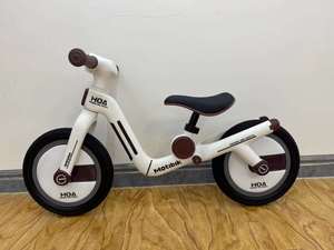 Bicicleta de Equilibrio Deslizante 3 en <span class=keywords><strong>1</strong></span> de 12 Pulgadas para Bebés, Coche de Juguete para Niños, Bicicleta de Equilibrio de 3 Etapas de Aleación de Magnesio para Niños - Product Image 2