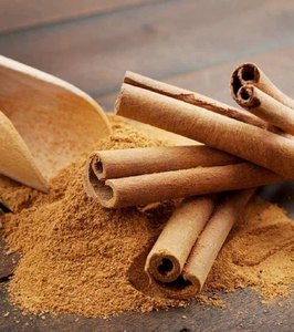 Poudre d'extrait de cannelle sauvage naturelle (ingrédient botanique à base de solvant pour les aliments, les boissons, les compléments alimentaires et les usages nutritionnels à base de plantes) - Product Image 3