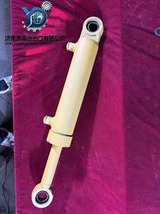 Cylindre <span class=keywords><strong>hydraulique</strong></span> en acier chromé dur à <span class=keywords><strong>double</strong></span> <span class=keywords><strong>effet</strong></span> Jinan Yuanding personnalisé 25Mpa pour machines agricoles/petits chargeurs - Product Image 5