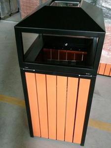 15 Gallon Metal &amp; Wood Outdoor Public Trash Bins with Removable Inner Bucket Classic Style Commercial &amp; Hotel Use - Product Image 6