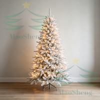 Sapin de Noël pré-éclairé réaliste de 7,5 pieds, artificiel, pour extérieur et intérieur, fournisseur en gros OEM, sur mesure