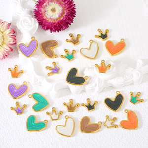 Colgantes de Acero Inoxidable con Forma de Corazón y Corona, Esmaltados, Accesorios de Joyería DIY, Regalo Unisex, Colgantes de Moda - Product Image 1