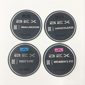 Chất Lượng Cao Tái Chế Dập Nổi Bạc Logo Đen Giấy Hangtags Swing Tags Cho Quần Áo - Product Image 6