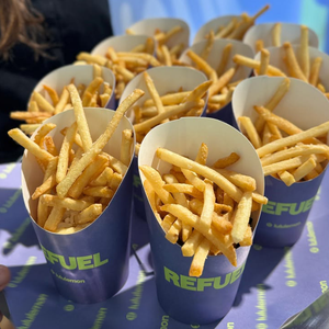 Emballages alimentaires jetables personnalisés avec logo imprimé pour la restauration rapide, porte-gobelets en papier pour charcuterie et frites, boîtes à snacks <span class=keywords><strong>12</strong></span>, 14, 16 <span class=keywords><strong>oz</strong></span> - Product Image 1