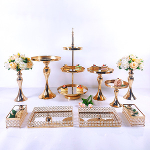 <span class=keywords><strong>Elegante</strong></span> Set Completo di Decorazioni Dorate Lucide per Tavolo da Dessert, Alzata per Torte a 3 Piani in Acciaio Inossidabile Dorato per Matrimoni - Product Image 6