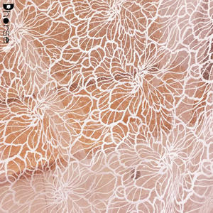 Лидер продаж, причудливая белая вышивка кружева с прозрачными блестками для свадебного платья - Product Image 4