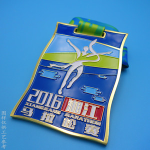 Custom Metal Marathon Medal Zinc Alloy Painted Geometric Shape Durable Business Gift - Product Image 1
