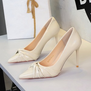 <b>Womens</b> <b>Black</b> Leather Pumps Pointed Toe Stiletto High <b>Heels</b> With Knot Detail on Formal <b>Shoes</b> for Office Party - Product Image 6